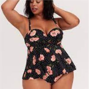 Torrid Floral SwimTop size 2x
